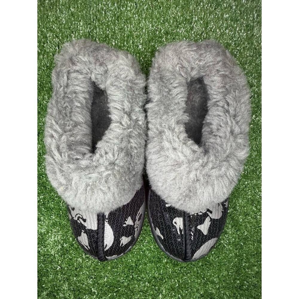 π UGG Heart Ugg Dreams Skulls Sequin Slippers Kids 3 NEW β¨ - Picture 5 of 7